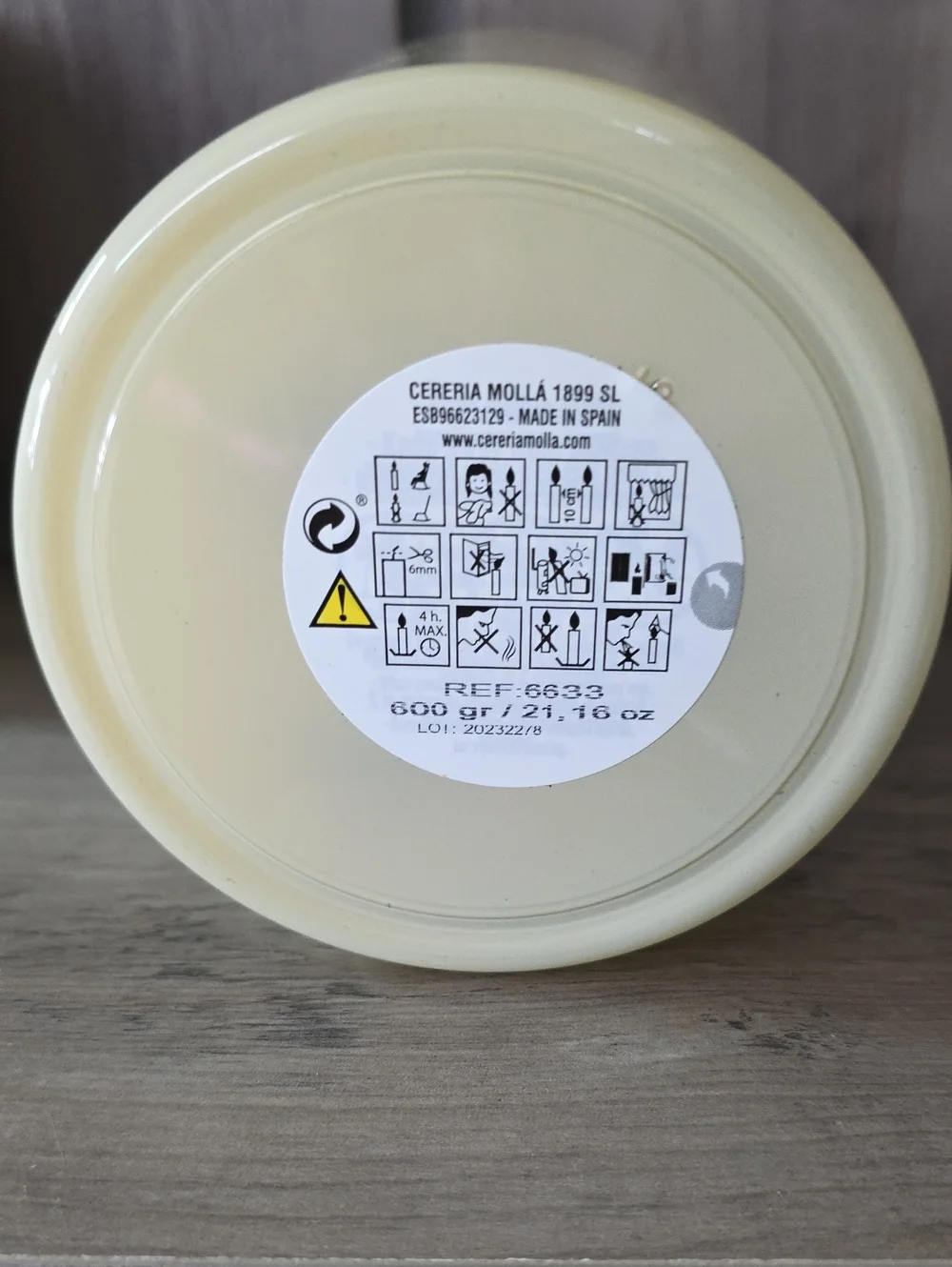 Cereria Molla Raspberry & Black Vanilla Scented 3 Wick Candle - Cream XL